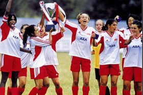 joue-la-comme-beckham_WEB