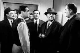 maigret-voit-rouge_WEB